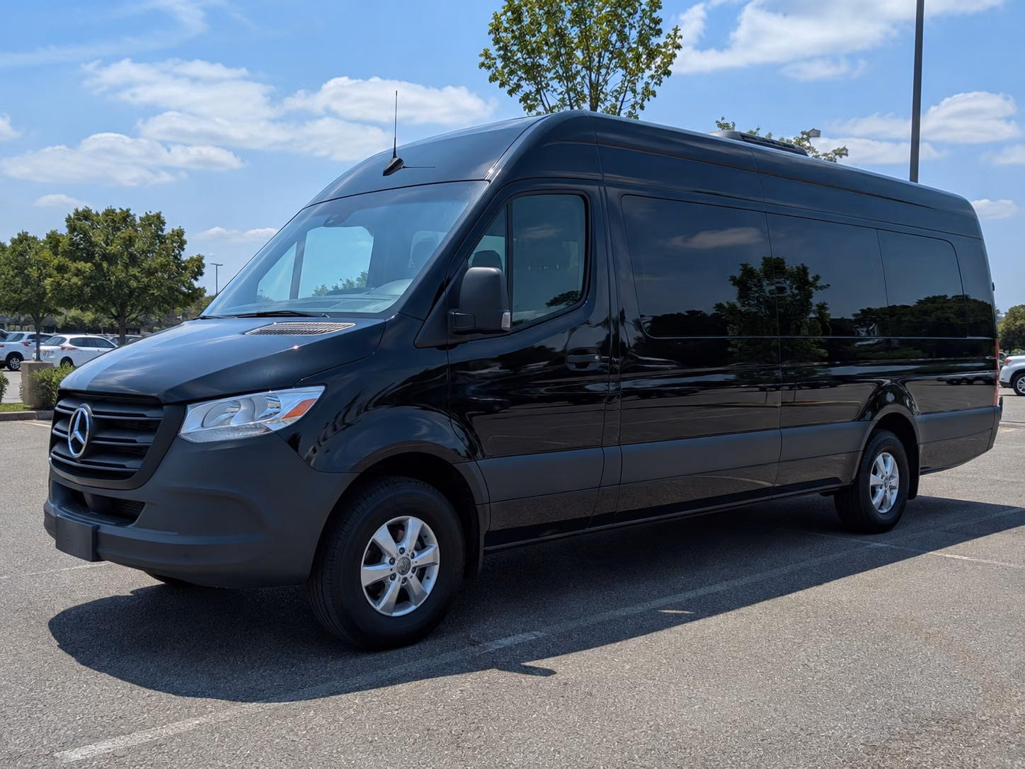hotel shuttles for conferences and business travel
