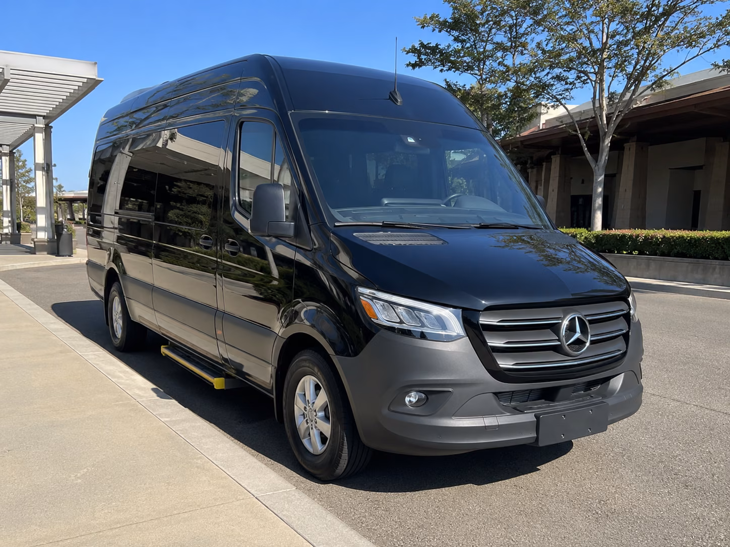 visalia hospital and campus shuttle bus rentals